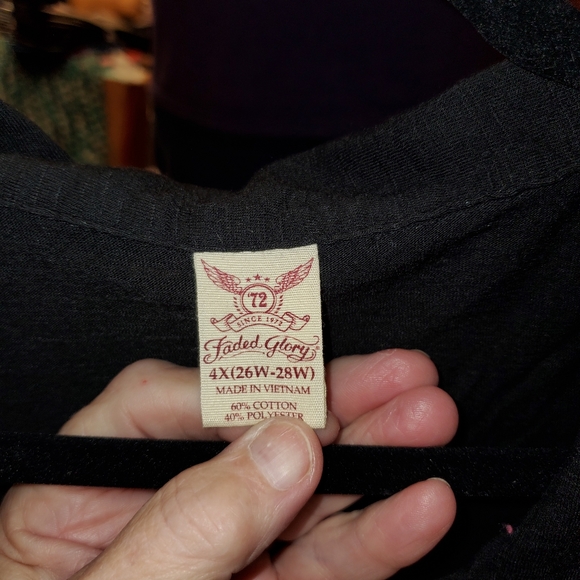 Top - Picture 2 of 2